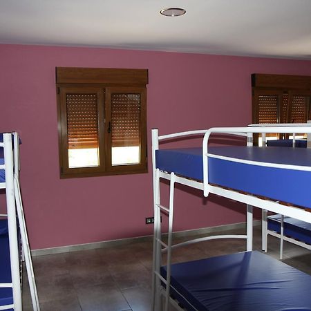 Albergue Outeiro Hostel Palas de Rei Bagian luar foto